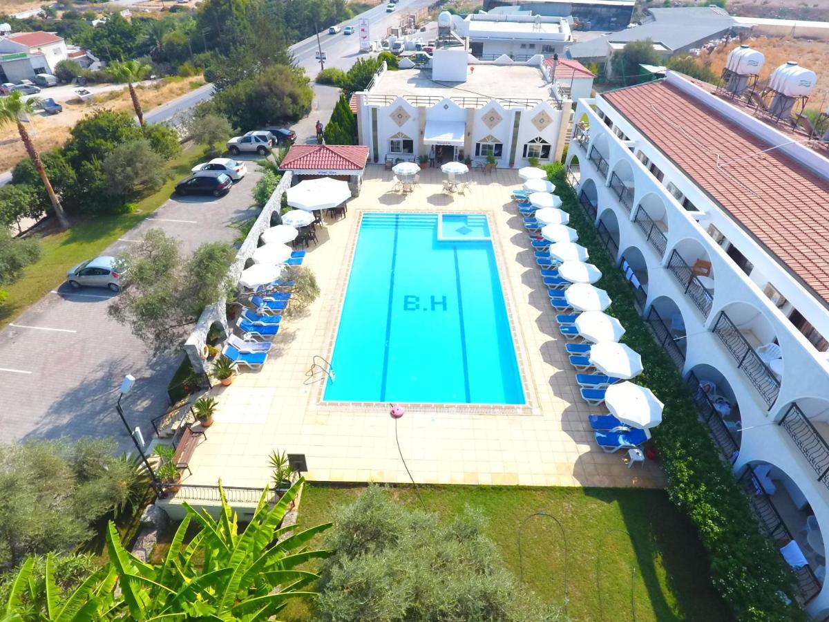 Bare Hill Holiday Apartments Krini Extérieur photo