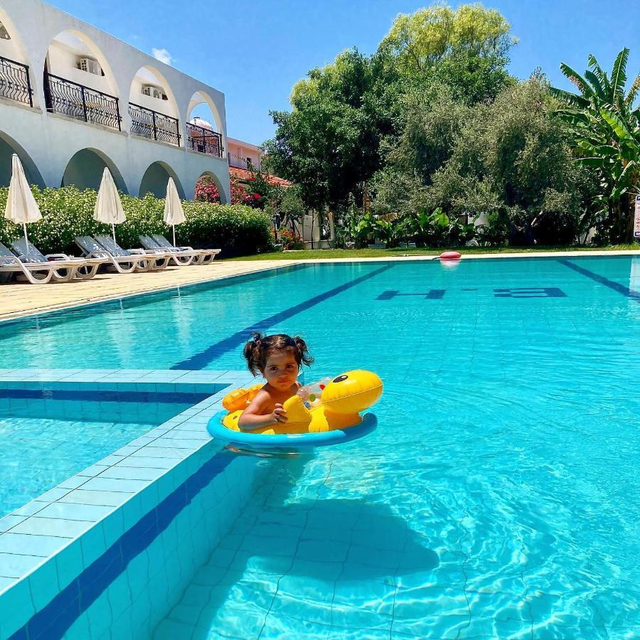 Bare Hill Holiday Apartments Krini Extérieur photo