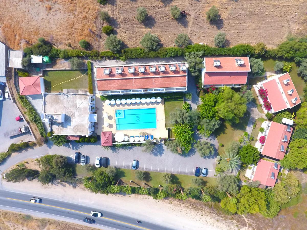 Bare Hill Holiday Apartments Krini Extérieur photo